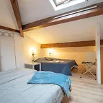 Le Capitole-8 By Interhome