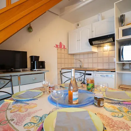 Le Capitole-8 By Interhome