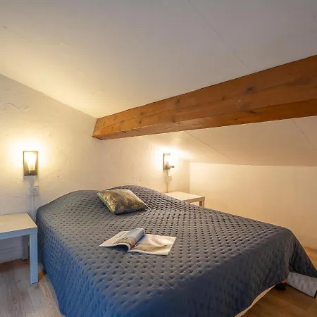 Le Capitole-8 By Interhome